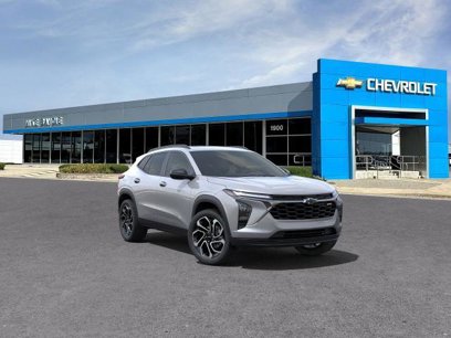New 2025 Chevrolet Trax RS w/ Sunroof Package