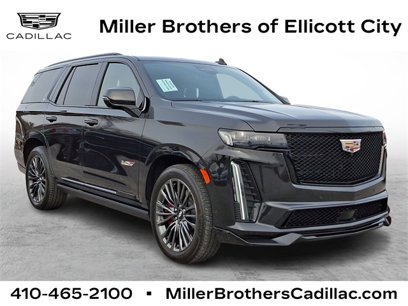 Used 2024 Cadillac Escalade V w/ Heavy-Duty Trailer Package