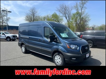 New 2025 Ford Transit 250 148 Medium Roof w/ Exterior Upgrade Package