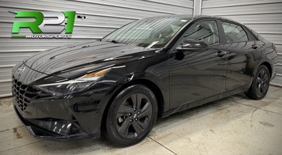 Used 2021 Hyundai Elantra Blue
