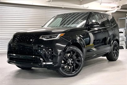 New 2025 Land Rover Discovery Dynamic SE