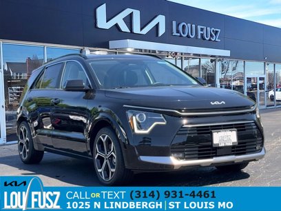Used 2023 Kia Niro EX Touring