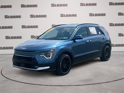 Used 2023 Kia Niro SX Touring