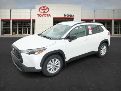 New 2025 Toyota Corolla Cross LE