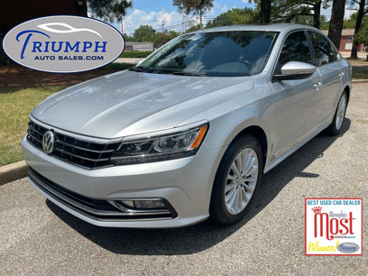 Used 2017 Volkswagen Passat 1.8T SE w/ SE Lighting Package