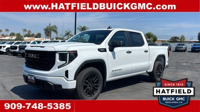 New 2025 GMC Sierra 1500 Pro w/ Graphite Edition
