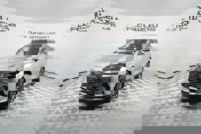 New 2025 Lexus RX 450h AWD w/ Luxury Package
