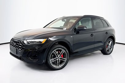 New 2025 Audi Q5 e Premium Plus