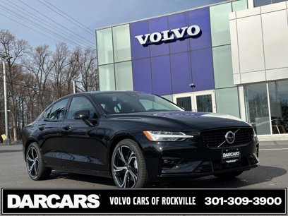 New 2024 Volvo S60 B5 Plus w/ Climate Package