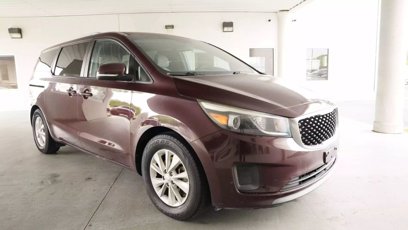 Used 2016 Kia Sedona LX