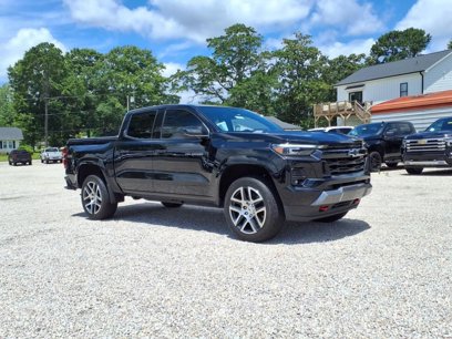 Used 2023 Chevrolet Colorado Z71 w/ Z71 Convenience Package 2