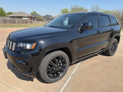 Used 2020 Jeep Grand Cherokee Altitude