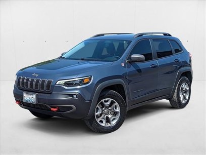 Used 2019 Jeep Cherokee Trailhawk w/ Comfort/Convenience Group