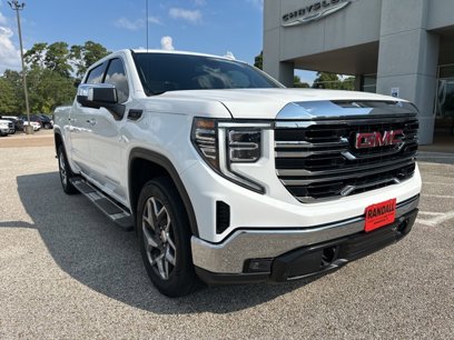 Used 2023 GMC Sierra 1500 SLT w/ SLT Premium Package