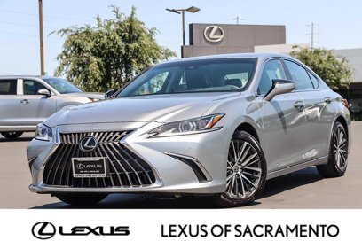Certified 2022 Lexus ES 350 w/ Premium Package