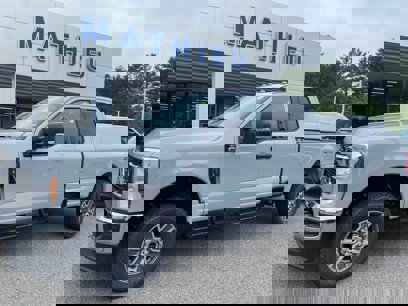 New 2025 Ford F250 XLT w/ Snow Plow Prep Package