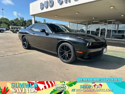Used 2016 Dodge Challenger SXT w/ Blacktop Package