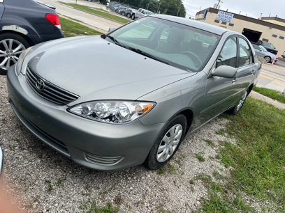 Used 2006 Toyota Camry LE