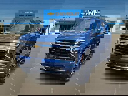 New 2025 Chevrolet Suburban LS