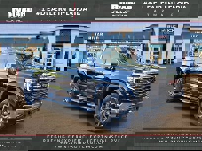 New 2025 GMC Sierra 1500 SLT w/ SLT Premium Plus Package