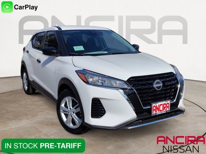 New 2025 Nissan Kicks Play S