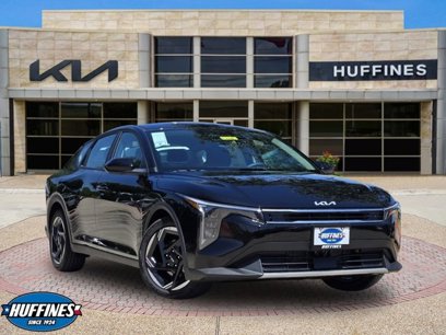 New 2025 Kia K4 EX
