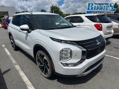 Used 2023 Mitsubishi Outlander SE