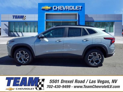New 2025 Chevrolet Trax LT w/ Driver Confidence Package