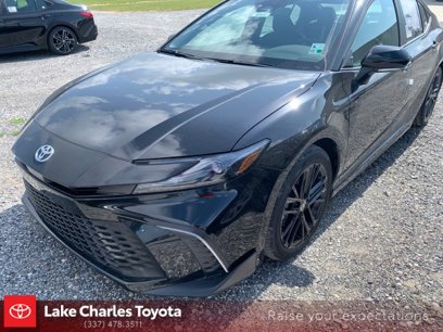 New 2025 Toyota Camry SE