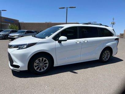 Used 2022 Toyota Sienna LE