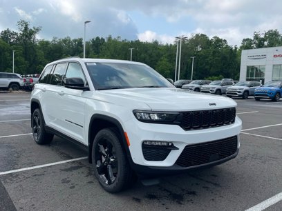 New 2025 Jeep Grand Cherokee Limited w/ Luxury Tech Group II