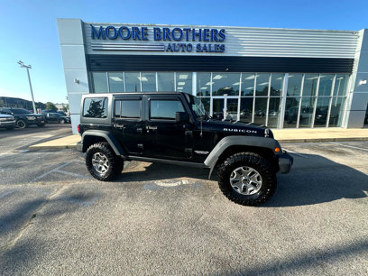 Used 2014 Jeep Wrangler Unlimited Rubicon w/ Connectivity Group