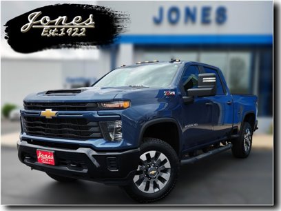 Used 2024 Chevrolet Silverado 2500 Custom w/ Custom Value Package
