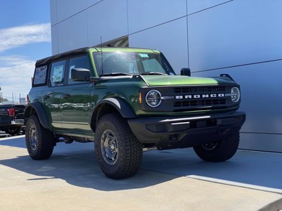 New 2025 Ford Bronco 4-Door w/ Sasquatch Package