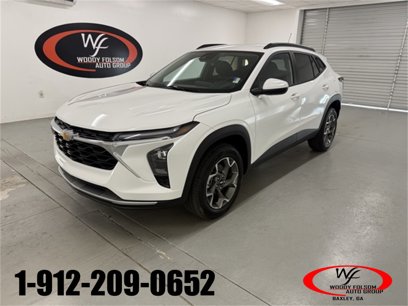 New 2025 Chevrolet Trax LT w/ LT Convenience Package