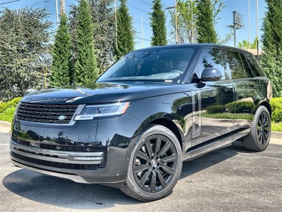 New 2025 Land Rover Range Rover SE