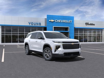 New 2025 Chevrolet Traverse LT w/ LPO, Floor Liner Package