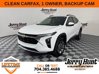 Used 2025 Chevrolet Trax LT w/ Driver Confidence Package