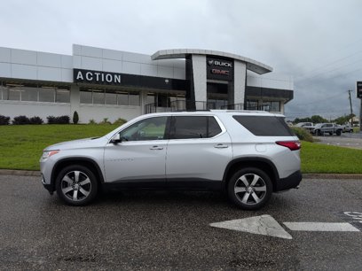 Used 2018 Chevrolet Traverse LT