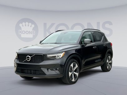 Certified 2023 Volvo XC40 B5 Plus w/ Driver Assist Package