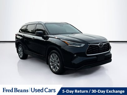 Used 2021 Toyota Highlander Limited