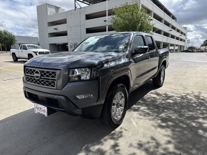 Used 2024 Nissan Frontier SV w/ SV Convenience Package