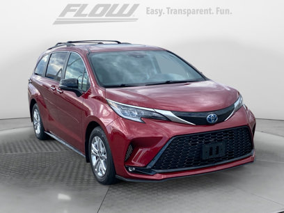 Used 2022 Toyota Sienna XSE