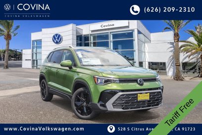 New 2025 Volkswagen Taos SE
