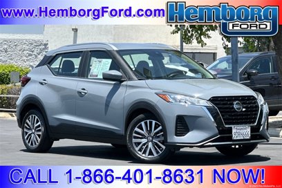 Used 2021 Nissan Kicks SV