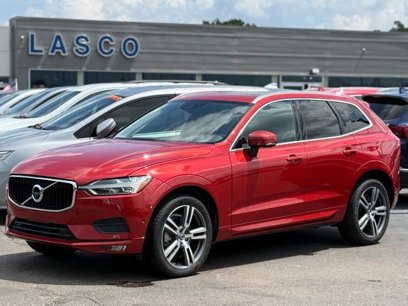 Used 2019 Volvo XC60 T6 Momentum w/ Advanced Package