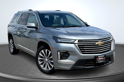 Used 2023 Chevrolet Traverse Premier