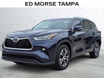 Used 2021 Toyota Highlander XLE