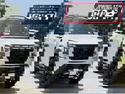 New 2025 Nissan Armada PRO-4X w/ Pro-4X Premium Package