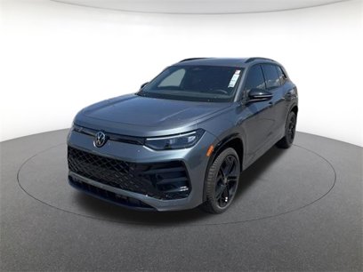 New 2025 Volkswagen Tiguan SE R-Line